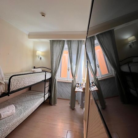 Booking House Rome Exterior photo